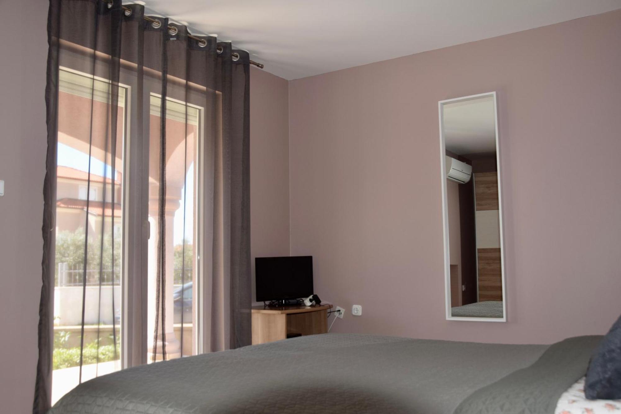 Apartments Vukalovic 2 Medulin Ngoại thất bức ảnh